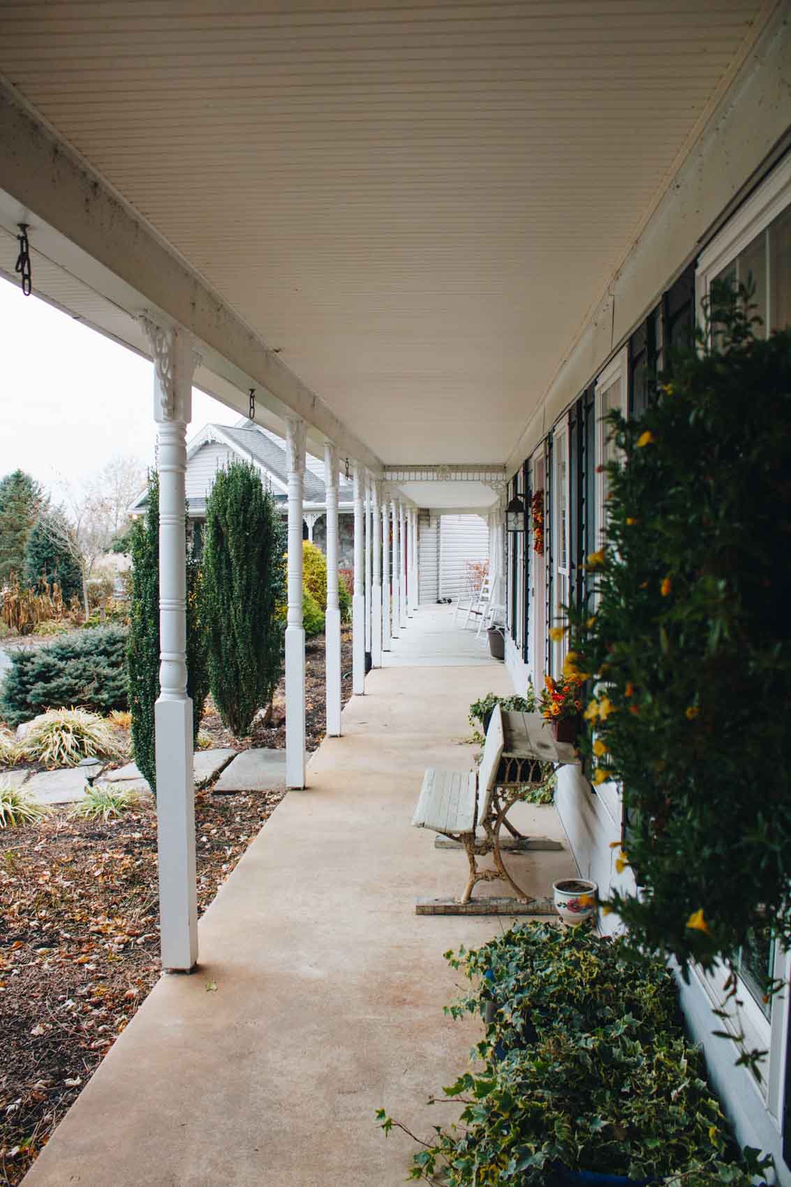 Our review of The Inn at Westwynd Farm - a cozy, romantic bed and breakfast near Hershey, PA featuring breathtaking views, beautiful horses and daily gourmet breakfast.