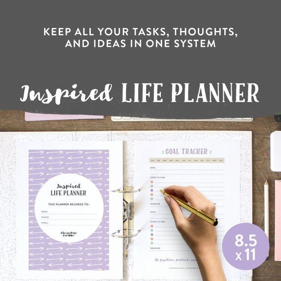 From keeping track of everything like bills and birthdays to meetings, current projects, and travel plans, the Clementine Creative Printable Life Planner (by @carmiacronje) has you covered. You don't even have to decide between a daily or weekly planner because this one has undated sheets you can print out for both! There's also a habit tracker sheet and a goal tracker sheet that I know you'll love! 