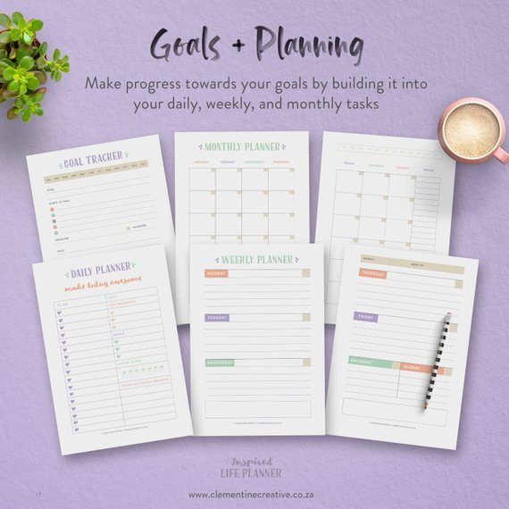 From keeping track of everything like bills and birthdays to meetings, current projects, and travel plans, the Clementine Creative Printable Life Planner (by @carmiacronje) has you covered. You don't even have to decide between a daily or weekly planner because this one has undated sheets you can print out for both! There's also a habit tracker sheet and a goal tracker sheet that I know you'll love! 