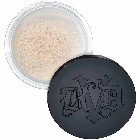 In Photoshop, there's a tool you can use that will give everything a bit of a blur to smooth out imperfections. This Kat Von D Lock-It Setting Powder is like that only IRL. Blemishes, discoloration, fine lines, pores - they all look diffused and less apparent with this miracle powder. 