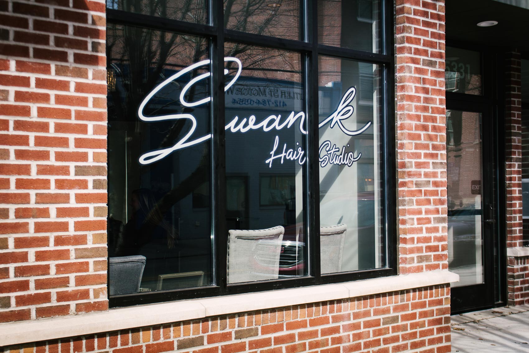 A lash extensions review from my recent experience at Swank Hair Studio in Pittsburgh including pros, cons, and answers to your most asked questions!