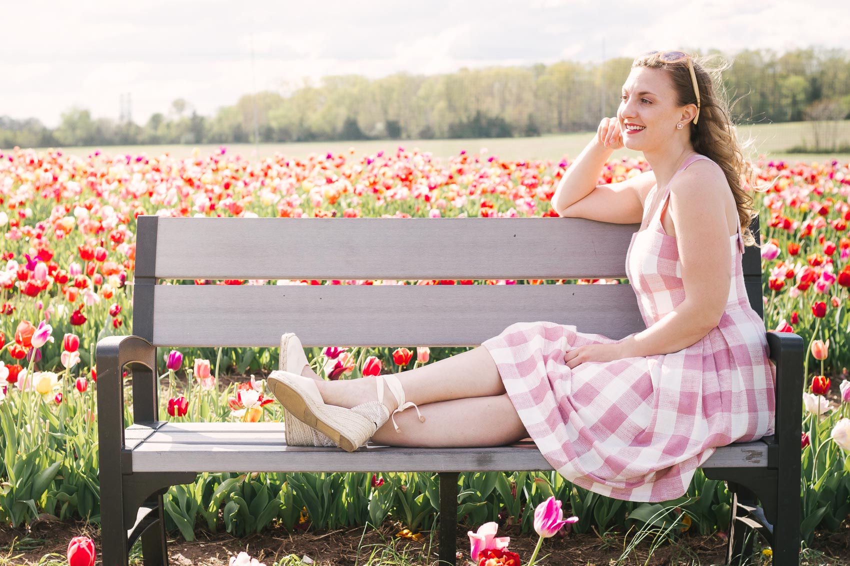 The tulip festival at Burnside Farms could not have been a more fitting setting for wearing this Spring outfit - a pink gingham dress from Julia Engel's Gal Meets Glam Collection - the "Polly" dress - and my favorite comfortable wedge espadrilles from Castañer.