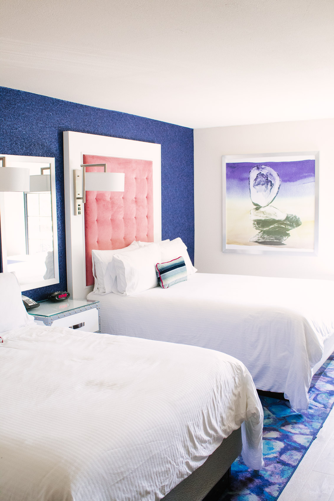 Where to stay in Mount Pleasant, SC: Hotel Indigo - a pet-friendly boutique hotel reflecting the elegant, hip, beachy atmosphere of this sunny oceanfront Charleston suburb. | Travel Blogger 