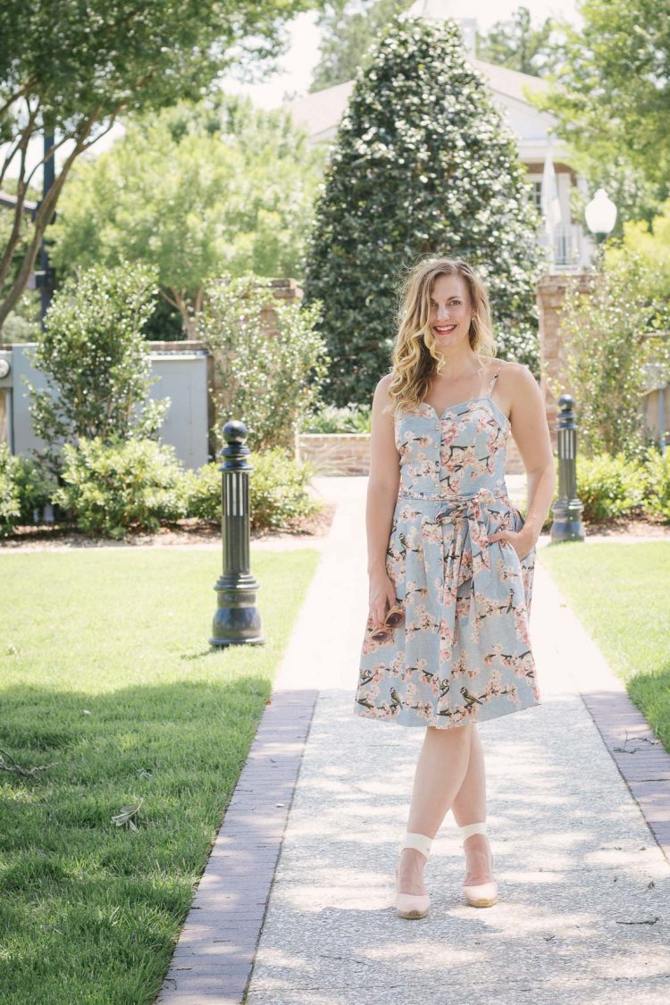 In a sweet cherry blossom print, the Gal Meets Glam Collection Daphne dress is a closet staple that can be styled for spring and summer outfits for years to come.