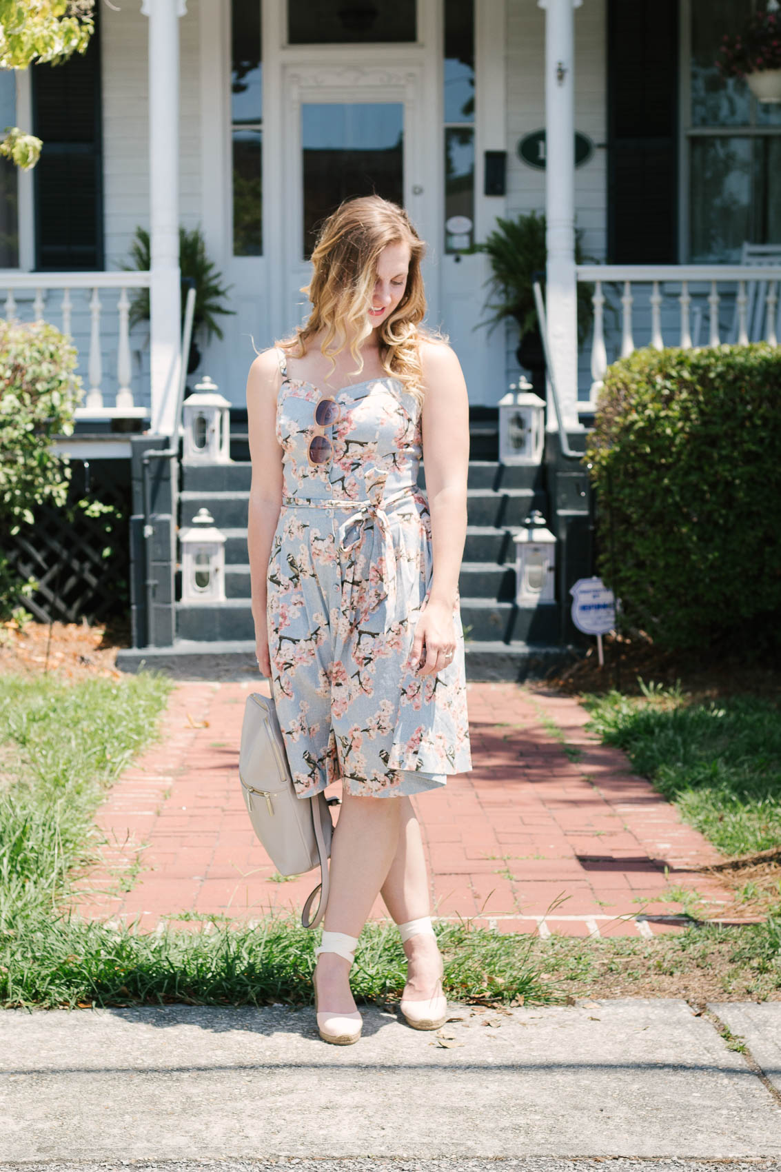 The Daphne cotton dress from Gal Meets Glam Collection was the perfect casual outfit for exploring in Summerville, South Carolina. 