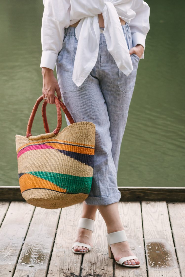 a blue and white striped linen pants outfit for summer