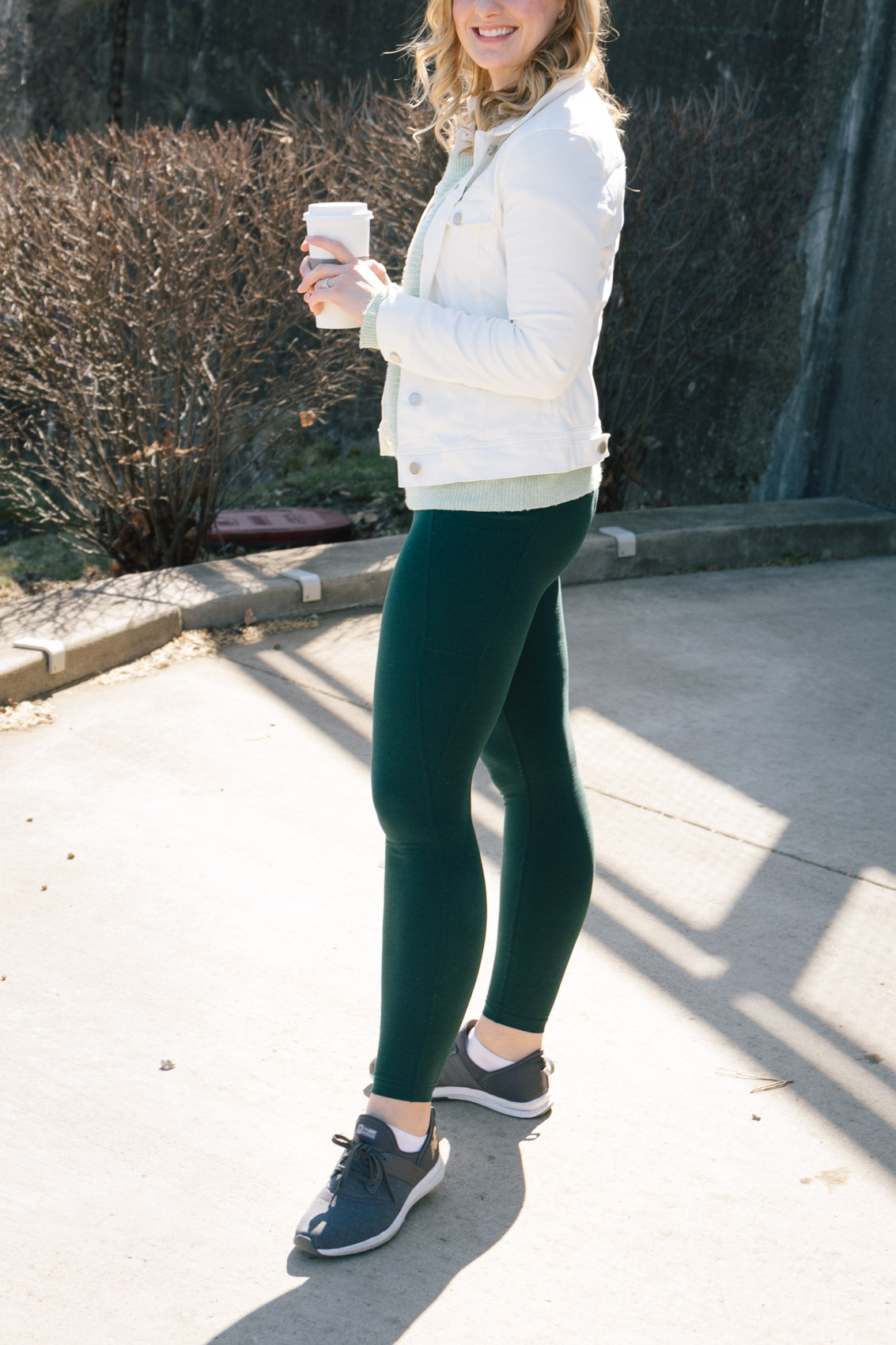 15 Winter Leggings Outfits That Are Stylish and Cozy - Lux & Concord