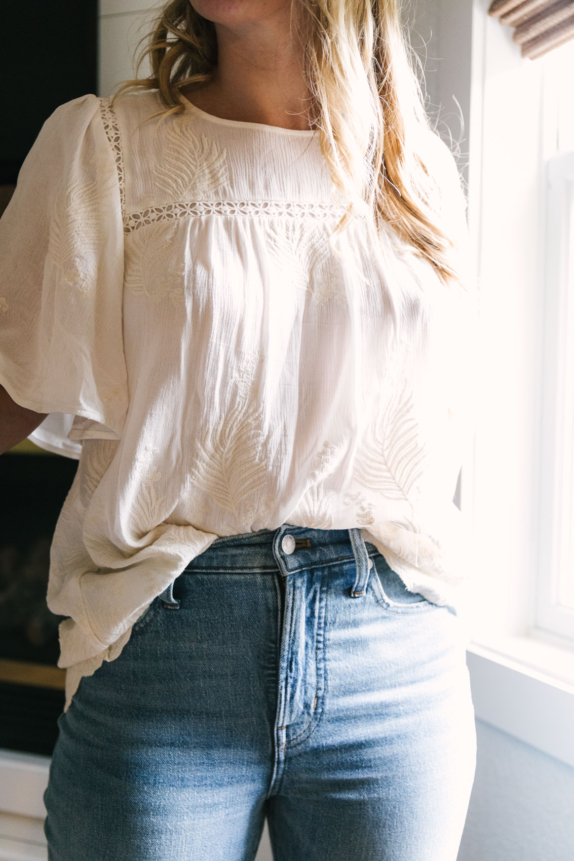 The Perfect Vintage Jeans from Madewell feature the most flattering ultra high rise waist (11" rise)