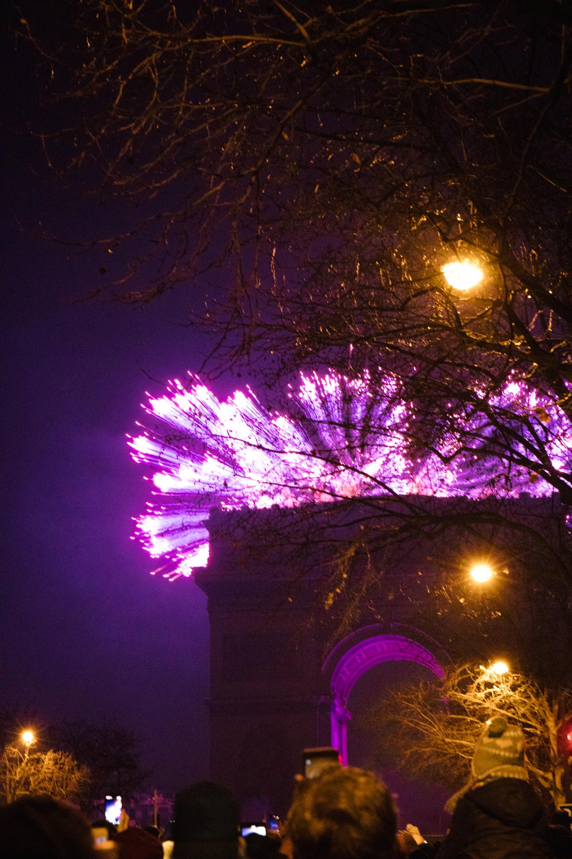 arc de triomphe fireworks